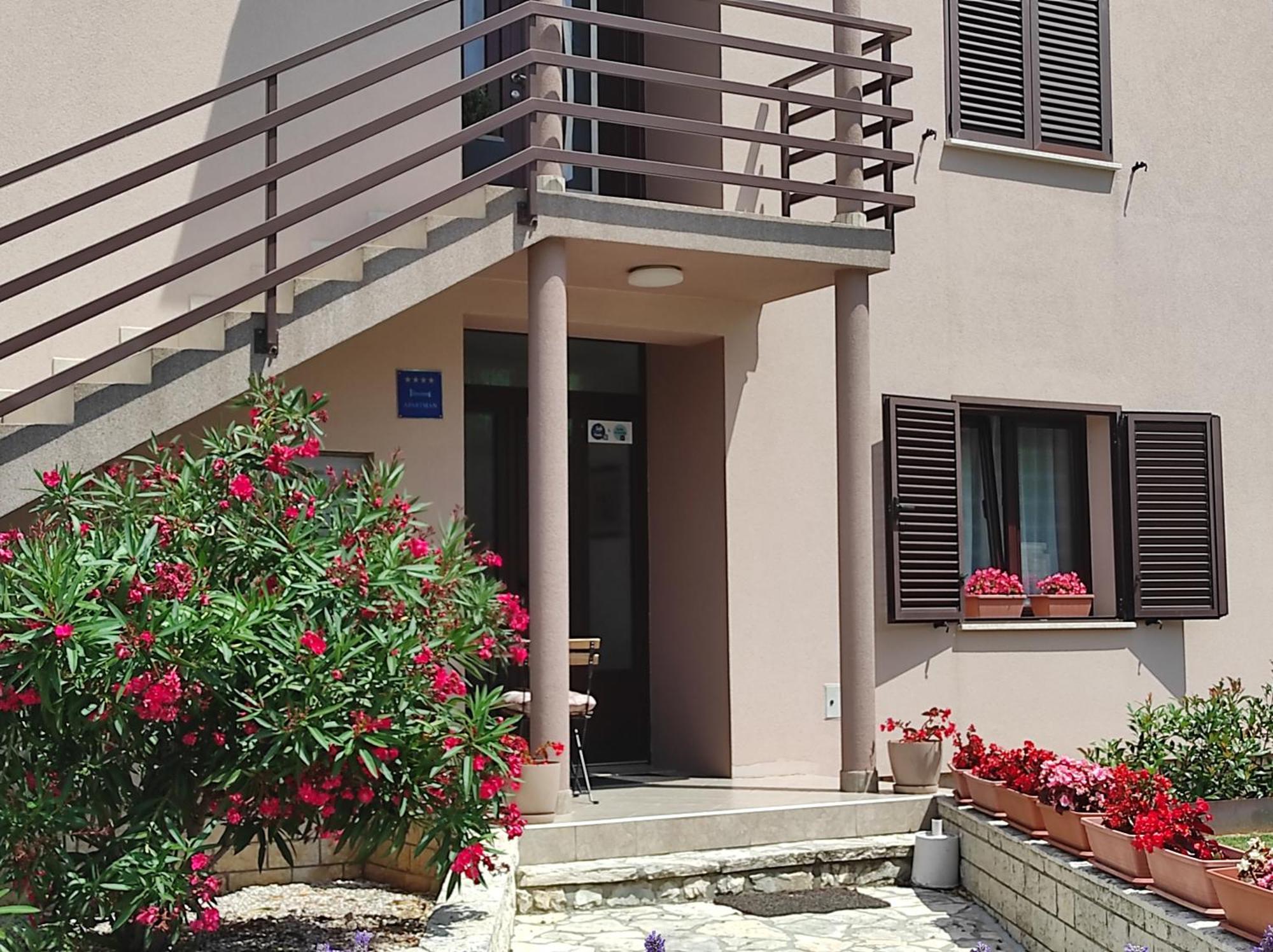 Apartman Gina Labin  Esterno foto