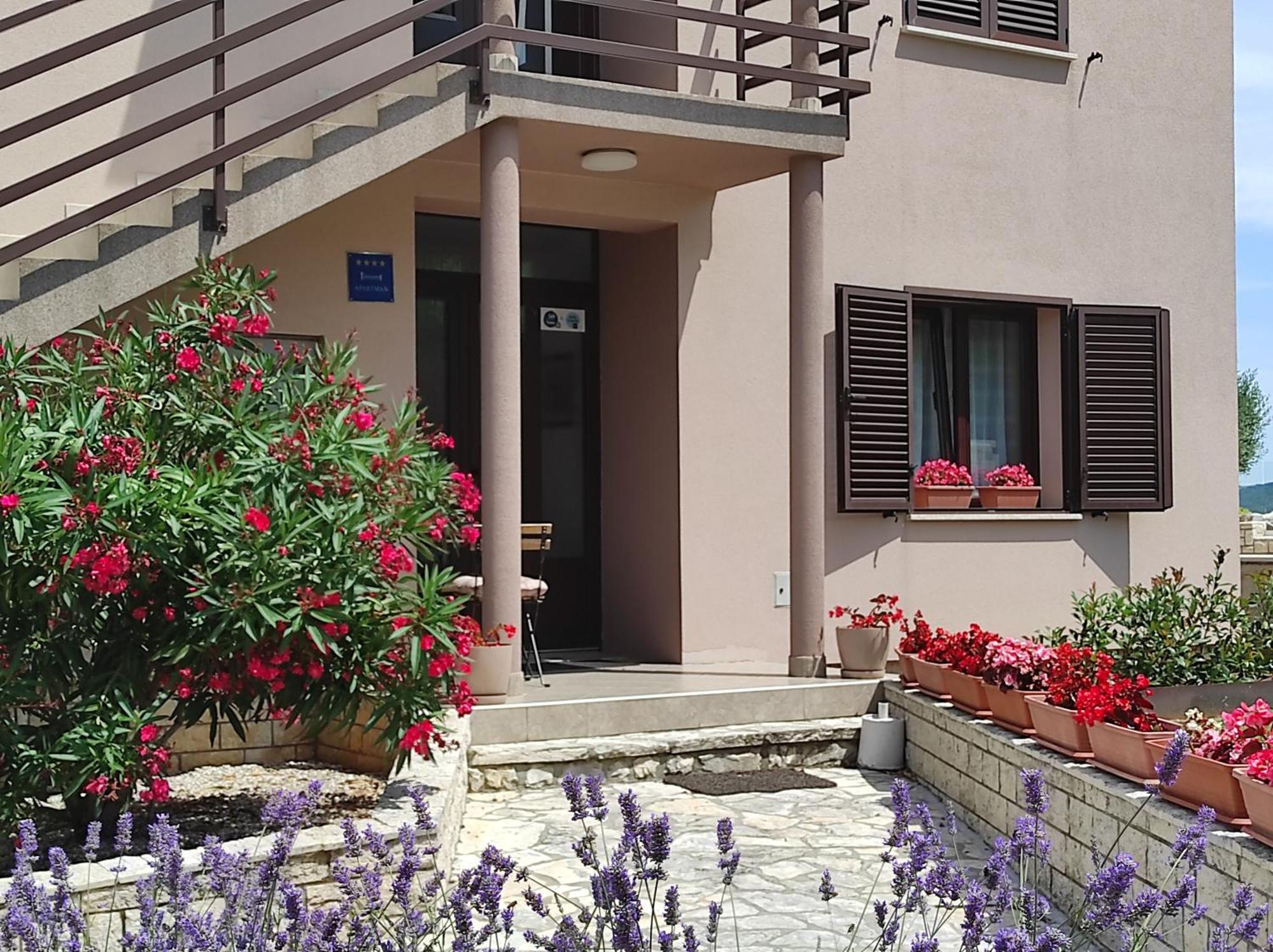 Apartman Gina Labin  Esterno foto