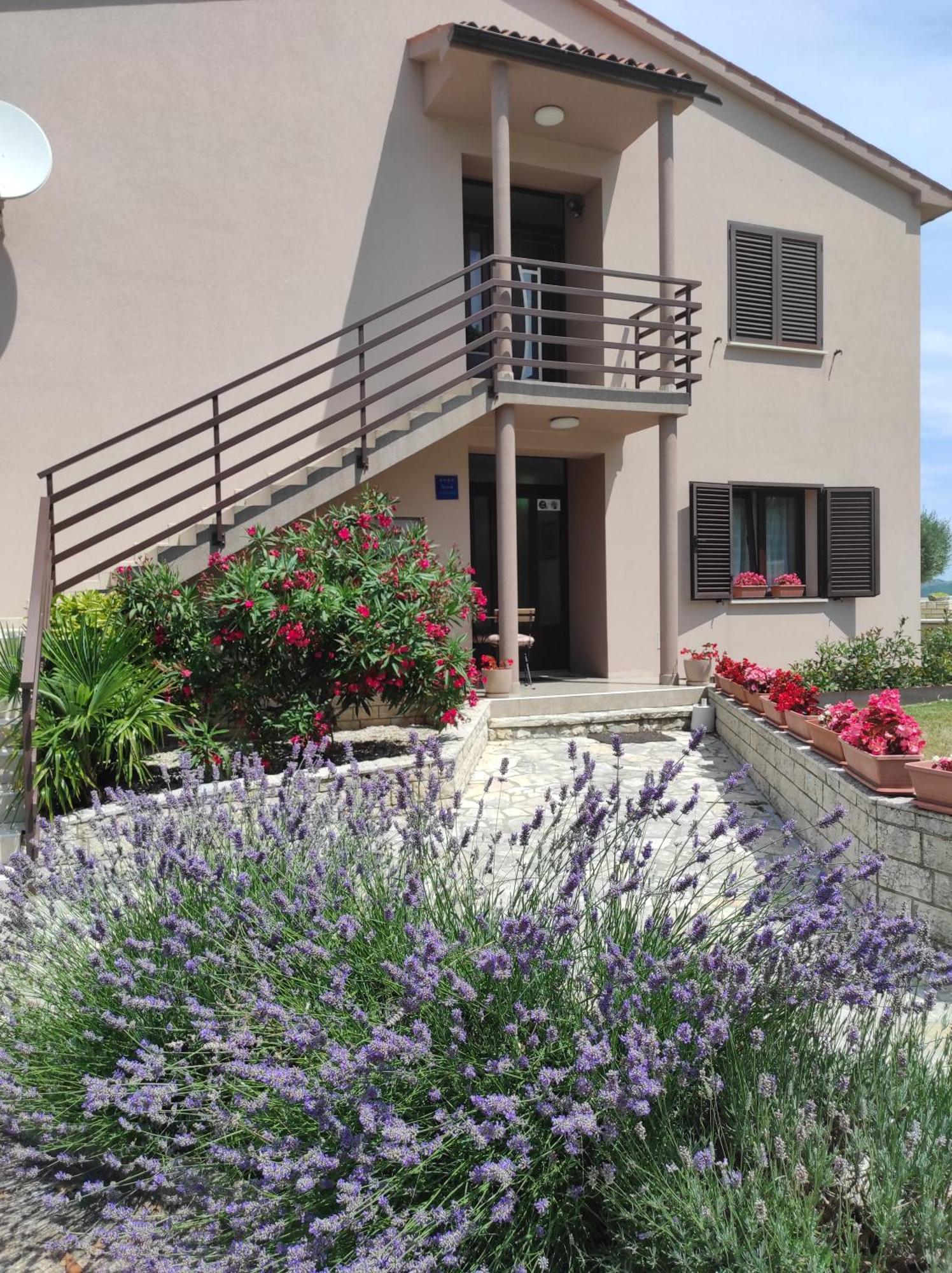 Apartman Gina Labin  Esterno foto